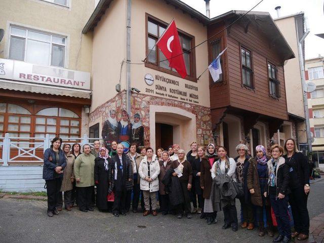 Büyükçekmeceli Kadınlara Müzede Konser