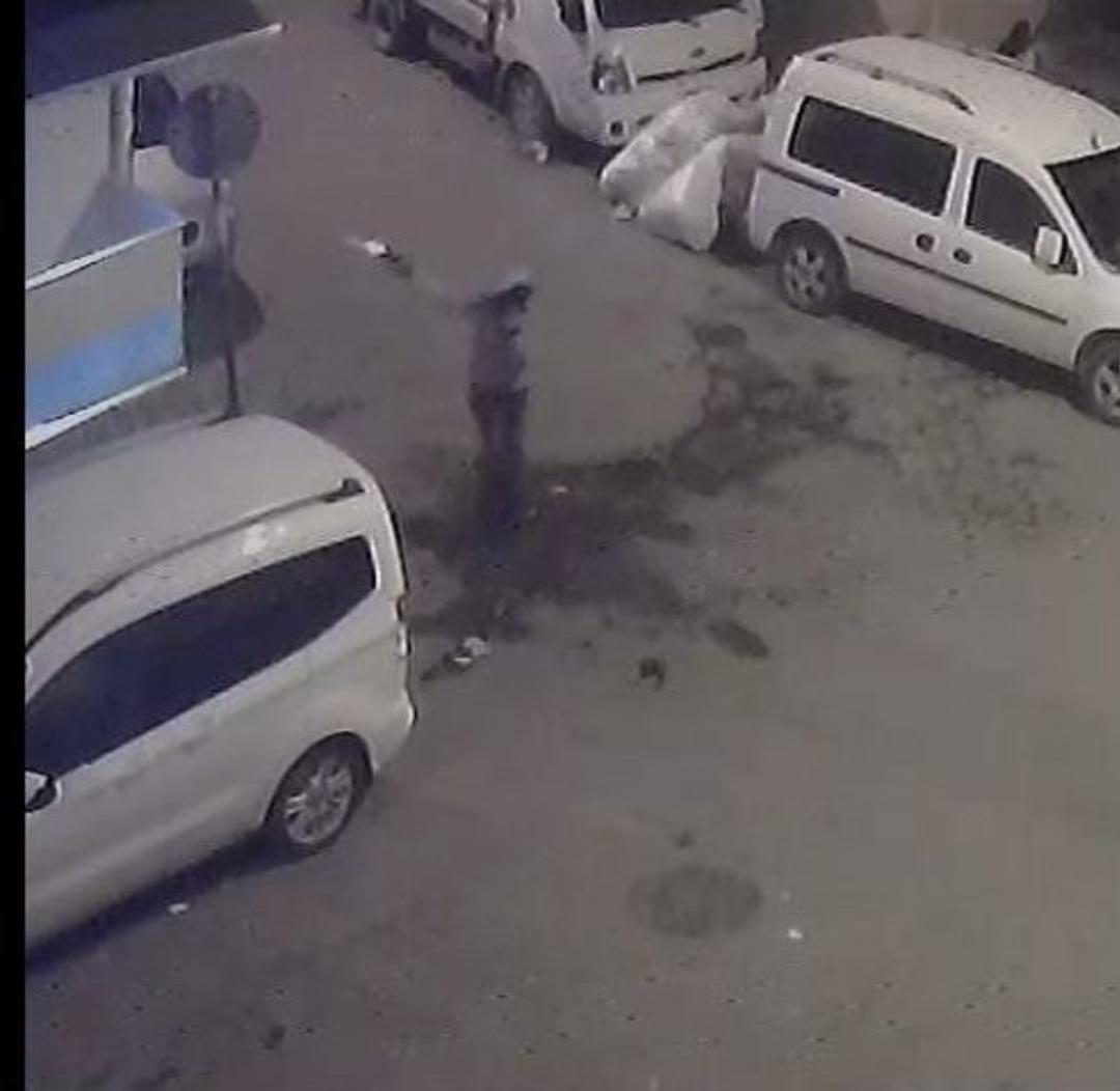 Kahvehaneye Silahlı Saldırı Kamerada