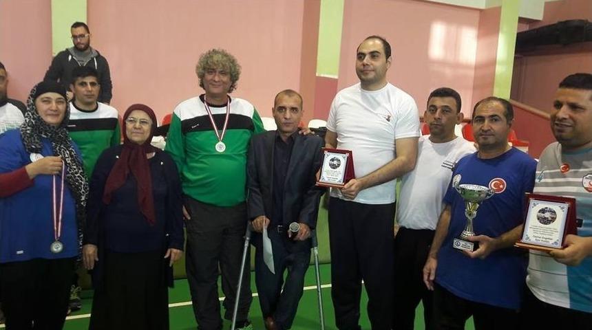 Ceyhan&rsquo;da Paravolley Takımlarından Farkındalık Ma&ccedil;ı