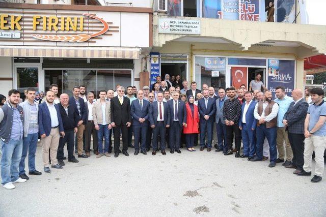 Ak Parti Milletvekili Adayları Sapanca’da Tanıtıldı