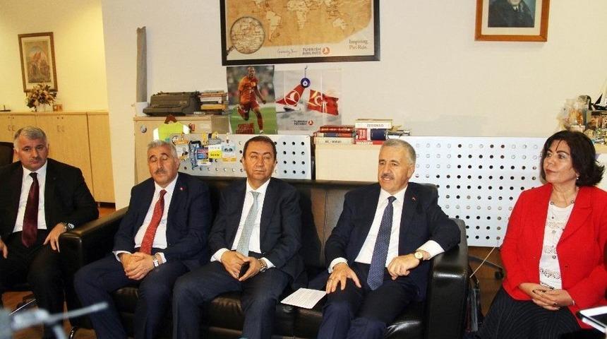 Bakan Ahmet Arslan&rsquo;dan D&ouml;viz Kuru A&ccedil;ıklaması