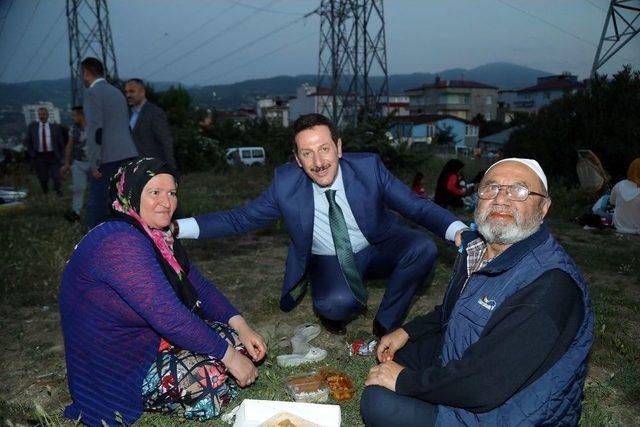 İlkadım’da Piknik Havasında İftar Buluşması