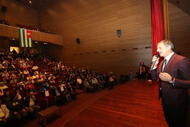 Başkan Alemdar Kültür Gecesinde Abhazlar’a Misafir Oldu