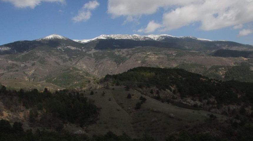 Akdağ&rsquo;da Kış Ve İlkbahar Bir Arada