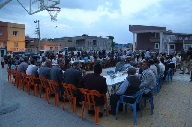 Kaymakam Işıktaş Vatandaşlarla İftarda Bir Araya Geldi