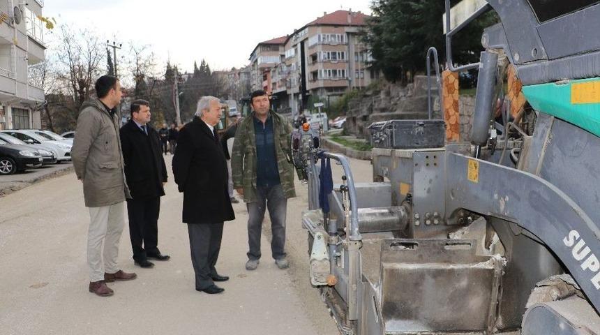 Devrek Belediyesi Şehir Merkezine Asfalt D&ouml;kecek
