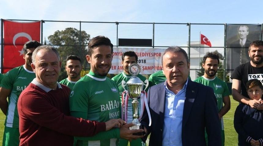 Konyaaltı Belediyespor Şampiyon Oldu