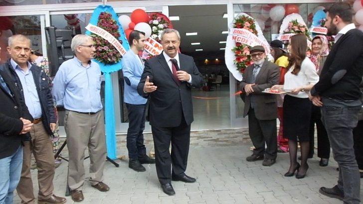 Başkan Uysal,” Burhaniye Edremit’in Gölgesinden Kurtarılmalı” Dedi G3