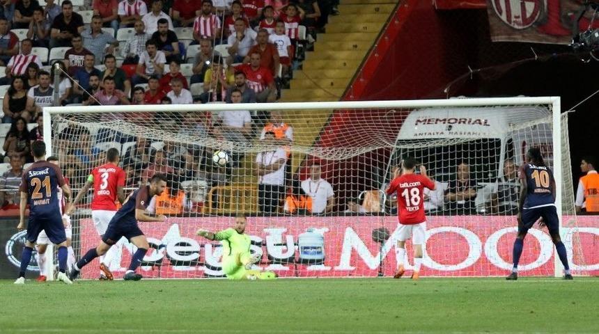 Antalyaspor Ligin En Çok Gol Yiyen 3. Takımı