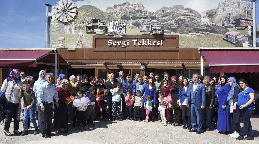 Başkan Togar, &Ouml;zel Misafirlerini Ağırladı