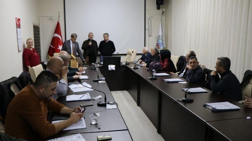 Başkan&rsquo;dan Gazetecilere Teşekk&uuml;r Plaketi