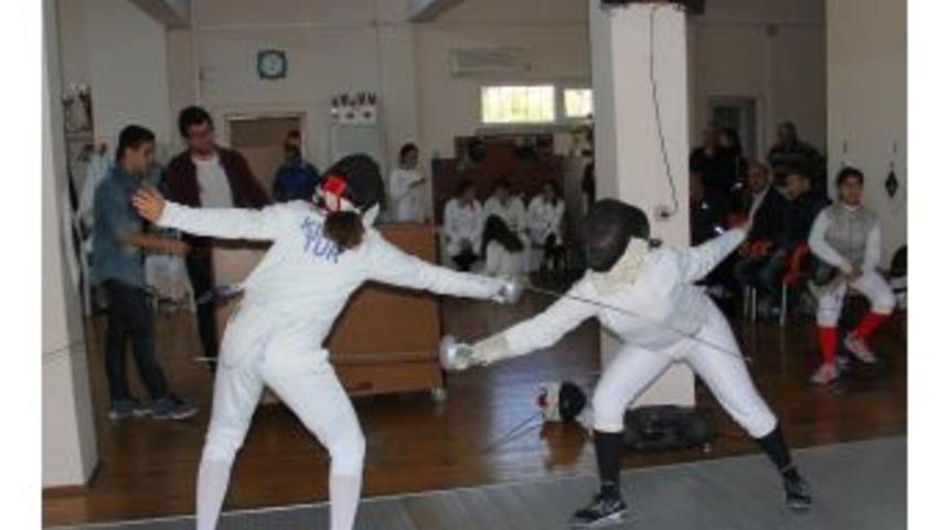 B&uuml;y&uuml;kler Eskrim İl Birinciliği Sona Erdi