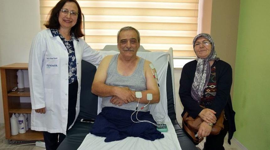 Fizik Tedavi Sonrasında Hayata &rsquo;kollarıyla&rsquo; Yeniden Tutundu