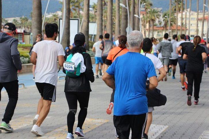 Runmarisrun Maratonu Yoğun Katılımla Geçekleşti G5