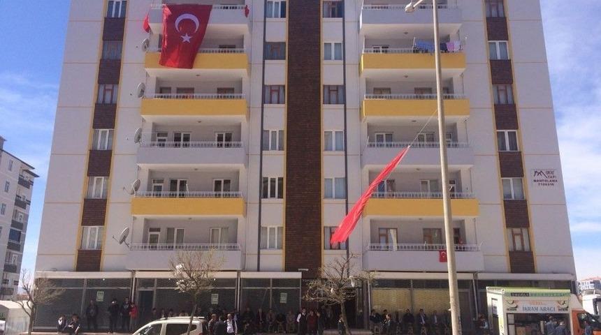 Konyalı Şehidin Baba Ocağına Ateş Düştü