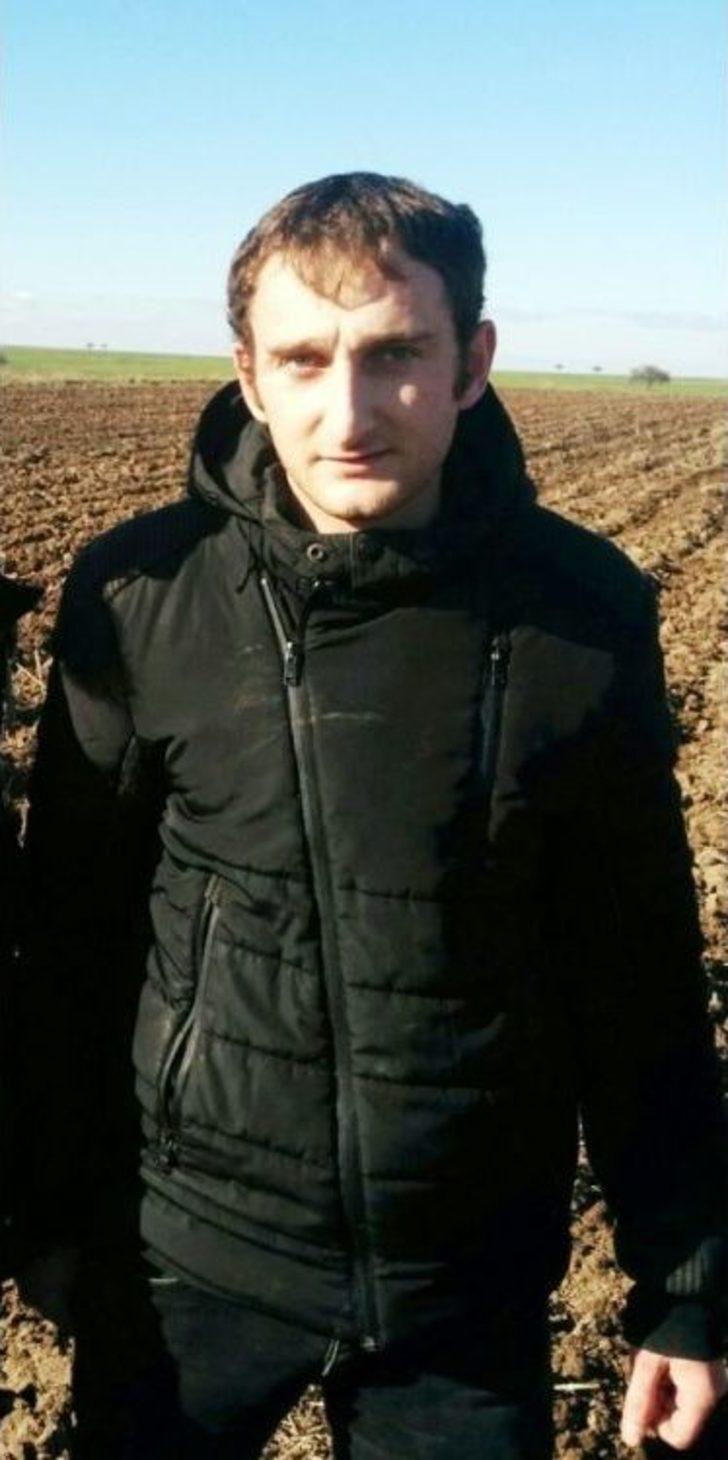 Genç Kızı Sokak Ortasında Öldürdüğü İddia Edilen Genç Yakalandı G1