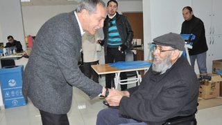 Başkan Özdemir Engellilerle Bir Araya Geldi