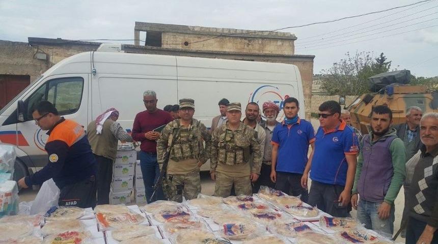 Tsk Ve Afad’dan Suriyeli Ailelere Yardım