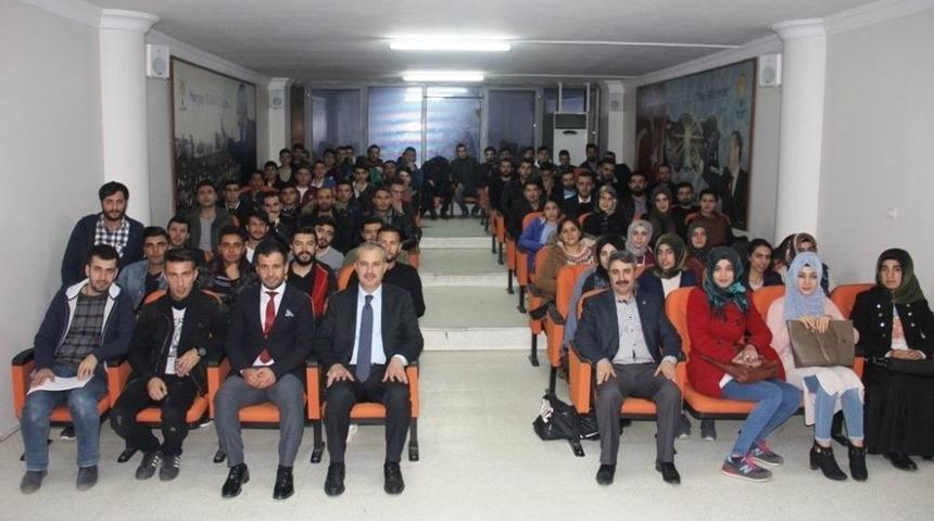 Başkan Erdoğan Gen&ccedil;lerle Buluştu