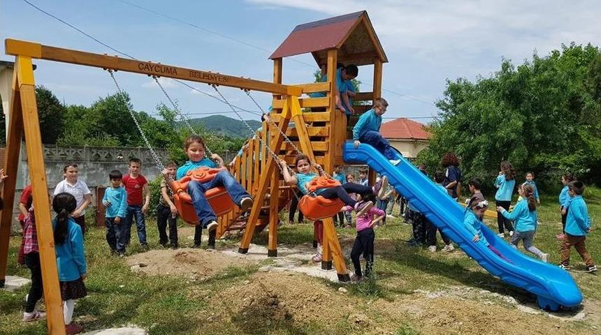 83 K&ouml;ye 83 &Ccedil;ocuk Parkı Yapılacak