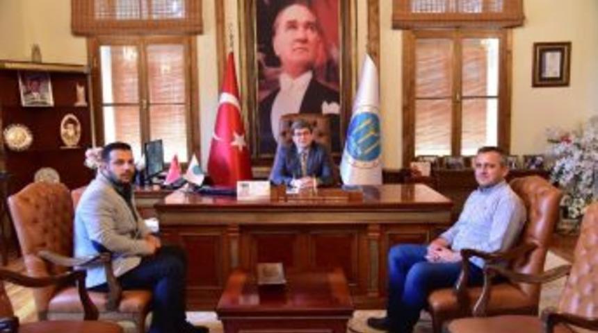 Başkan Can&rsquo;a Ziyaretler S&uuml;r&uuml;yor