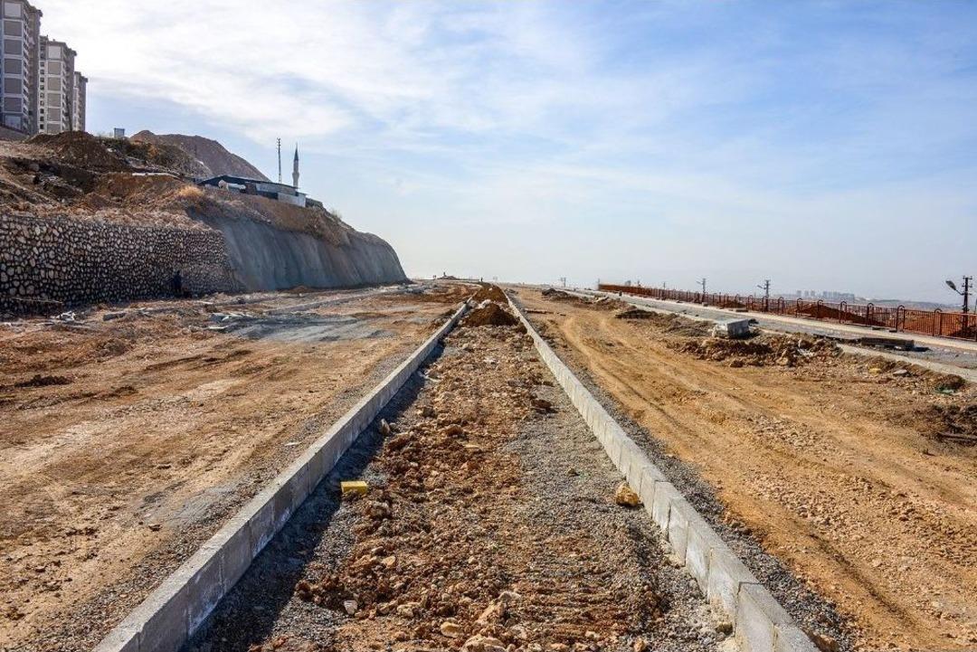 G&uuml;ney Kuşak Yolunda İnşaat &Ccedil;alışmaları S&uuml;r&uuml;yor