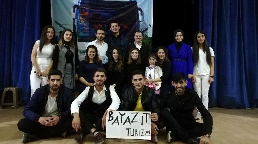Doğubayazıtlılar, &ldquo;otogargara&rdquo; İle Eğlendi