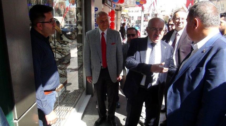 Tim Başkanı B&uuml;y&uuml;kekşi Esnafı Ziyaret Etti