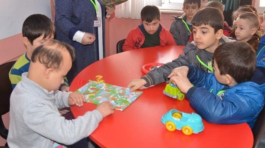 Yunusemreli Minikler Özel Öğrencilerle Buluştu