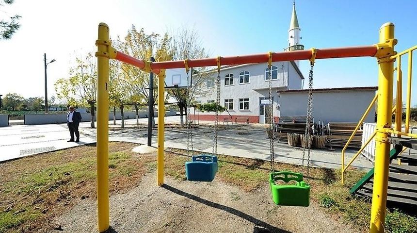 Emenli’nin 65 Yıllık Sorunları Çözüldü