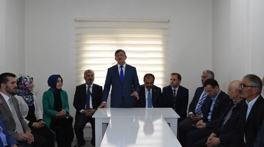 Ak Parti Trabzon Milletvekili Adayları Se&ccedil;im &Ccedil;alışmalarını S&uuml;rd&uuml;r&uuml;yor