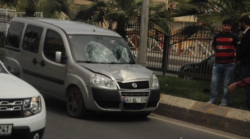 Aracın &Ccedil;arptığı Yaya Ağır Yaralandı