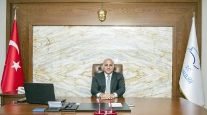 Vali Zorluğlu&rsquo;nun 2 Nisan Van&rsquo;ın D&uuml;şman İşgalinden Kurtuluşunun 100 Yıl Mesajı