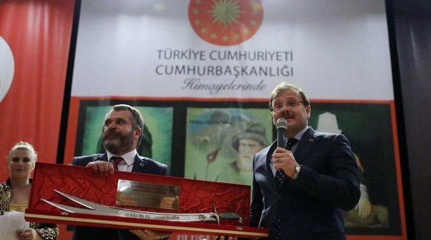 Başbakan Yardımcısı &Ccedil;avuşoğlu: "fet&ouml;&rsquo;c&uuml; Ter&ouml;ristlere Birliğimizi G&ouml;sterebilmişsek İ&ccedil;imizdeki Ahmed Yeseviler Sayesindedir"