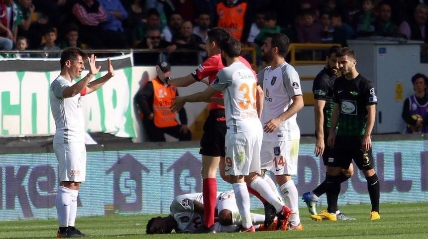 Spor Toto S&uuml;per Lig: T.m. Akhisarspor: 1 - M. Başakşehir: 2 (ma&ccedil; Sonucu)