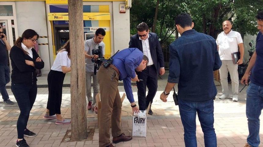 Şüpheli Paketten Salatalık, Erik Ve Çiçek Çıktı