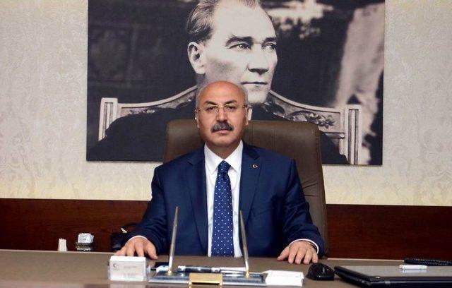 Vali Köşger: “balık Ölümlerine Neden Olanlar Cezalandırılacak”