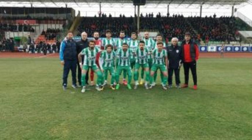 Yeşilyurt Belediyespor Deplasmandan 1 Puanla Ayrıldı