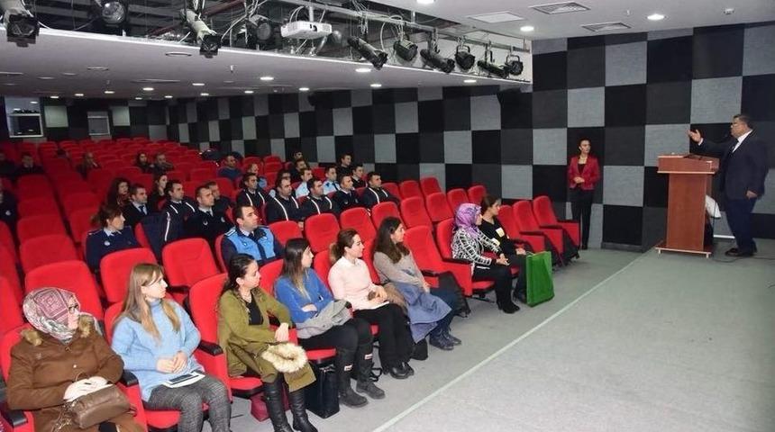 Başkan Yağcı, Nezaket Kuralları Eğitimi&rsquo;ne Katıldı