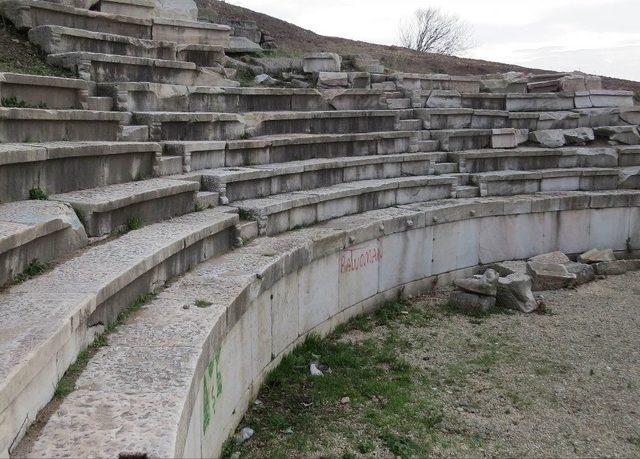 Vize Antik Amfitiyatro Örenyeri Projesi Tamamlandı