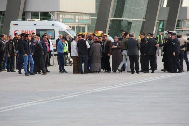 Şehit Uzman Onbaşı Emre Dut’un Naaşı Konya’da G3