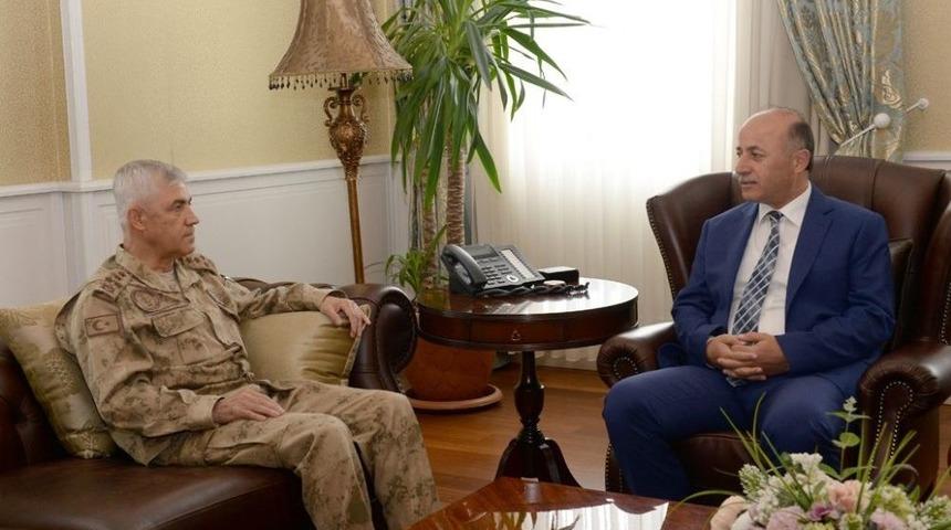 Orgeneral &Ccedil;etin&rsquo;den Vali Azizoğlu&rsquo;na Ziyaret