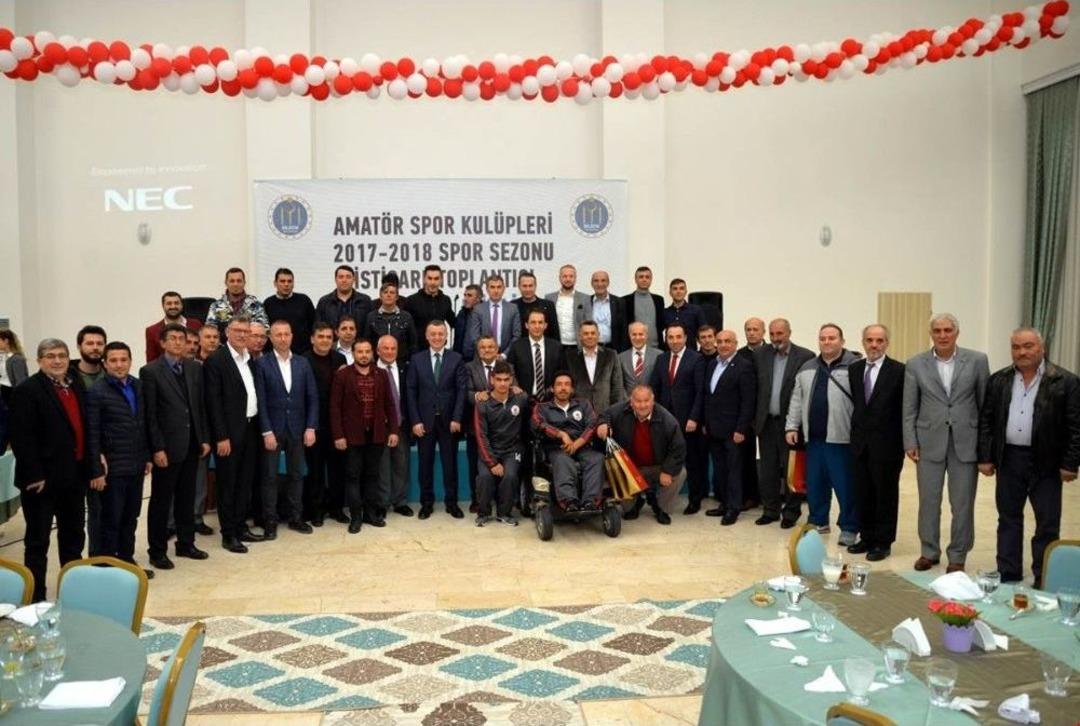 Bilecik&rsquo;te Amat&ouml;r Futbol Takımlarının Sorunları Masaya Yatırıldı