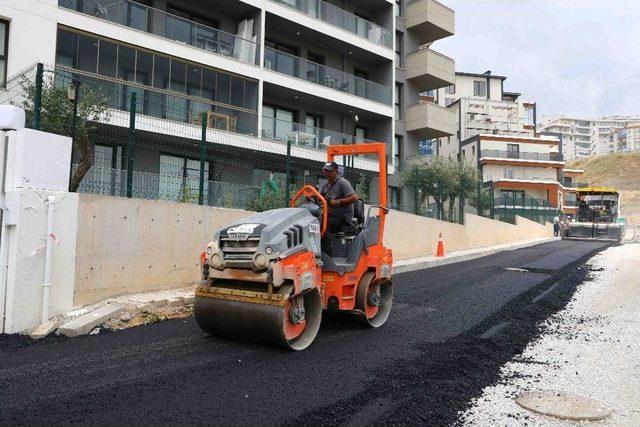 Bayraklı Sokakları Asfaltlanıyor