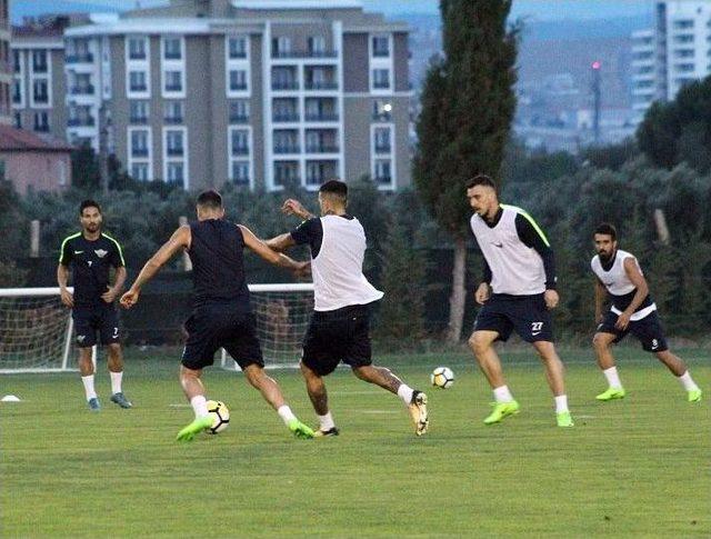 T.m. Akhisarspor’da, Galatasaray Maçı Hazırlıkları