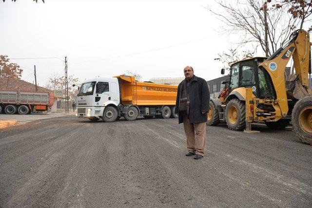 Battalgazi Belediyesi Asfalt Çalışmalarına Devam Ediyor