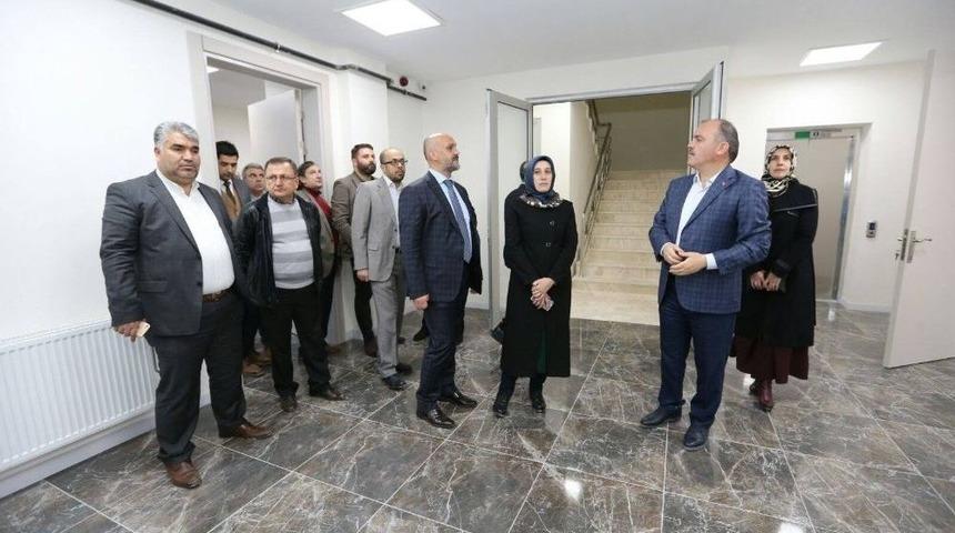 Başkan Gürlesin, Ak Partili Meclis Üyeleriyle Projeleri İnceledi