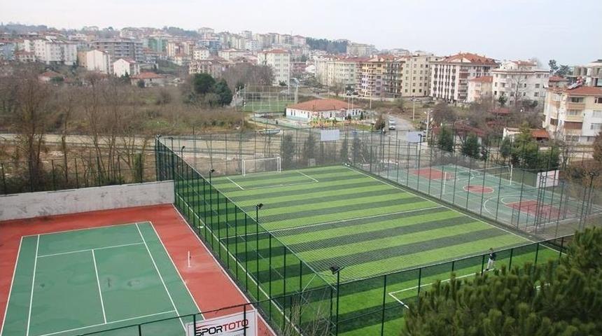 Ak&ccedil;akoca Belediyesi Semt Sahalarının &Ccedil;evre D&uuml;zenlemesi Yaptı