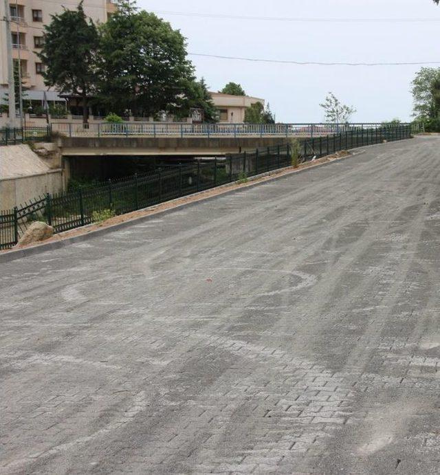 Akçakoca Belediyesi Semt Sahalarının Çevre Düzenlemesi Yaptı