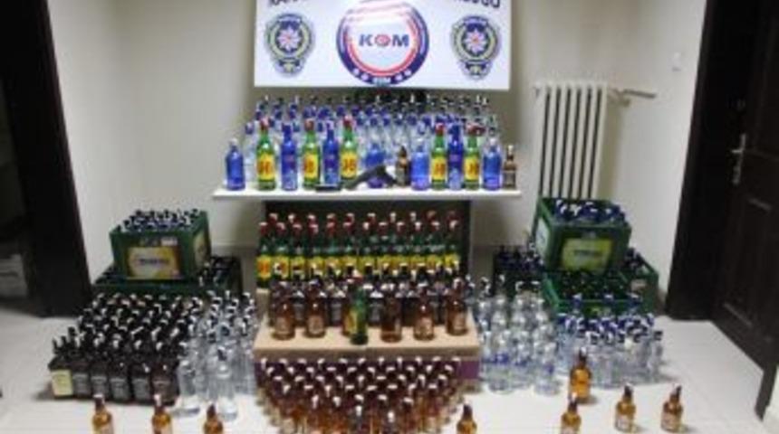 Karaman&rsquo;da &Ccedil;ok Sayıda Ka&ccedil;ak İ&ccedil;ki Ele Ge&ccedil;irildi